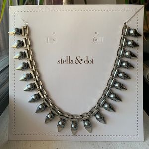 Stella & Dot Lynx Pearl Necklace